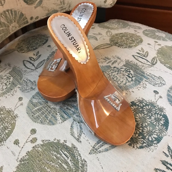 Clear Sandal Heels with crystal buckle - size 8.5 - Picture 10 of 12